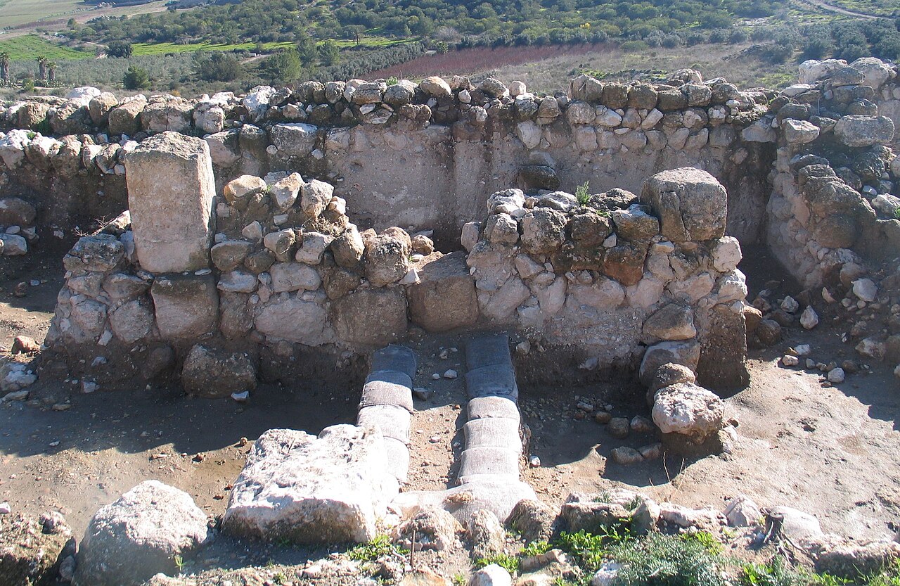The six-chambered Iron Age city gate at Gezer